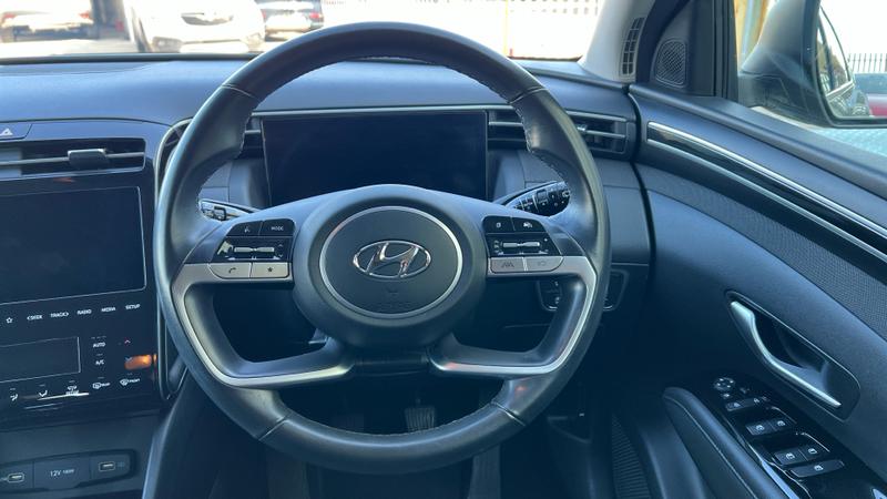 Hyundai TUCSON Photo cohere-96658764abc2137bea374ad95c4d745277d8a439.jpg