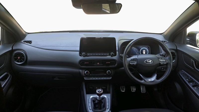 Hyundai KONA Photo cohere-9697537ca584d392dce7d13cdabbe2b4652c2db1.jpg