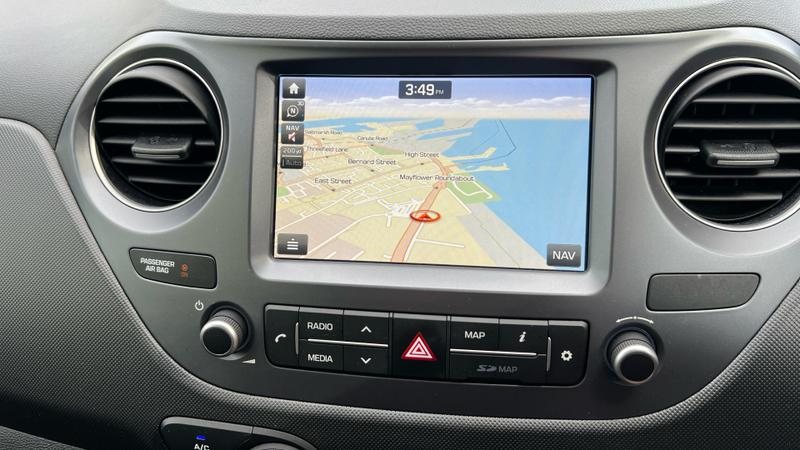 Hyundai i10 Photo cohere-96d698d27a59e3b5f8408318e2c11f76ca9cf081.jpg