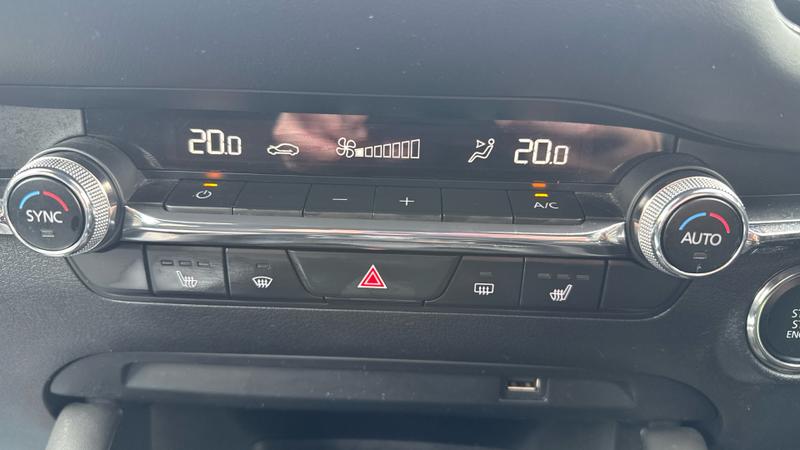 Mazda Mazda3 Photo cohere-96ea567e8312525787e839edc4fc4ff266562032.jpg