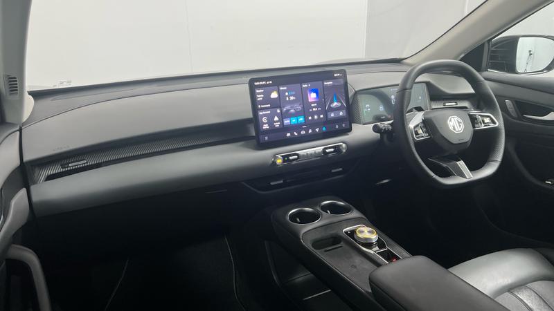 MG MGS5 EV Photo cohere-96edac1ed28c91d333aac998a544defc3f004ce0.jpg