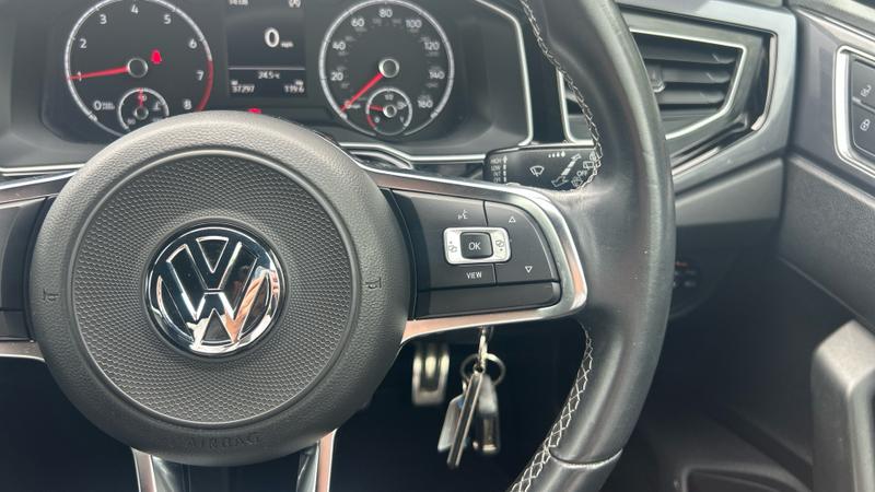 Volkswagen Polo Photo cohere-9743c422f4abb8dea9f74cc091cde72813903942.jpg