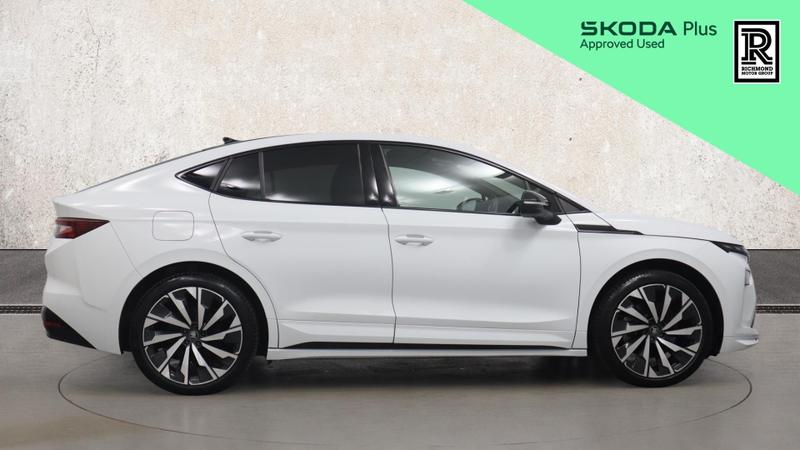 Skoda Enyaq Photo cohere-9807e69a8dfb63a4b307850905bf3fdfe7bb7a6d.jpg