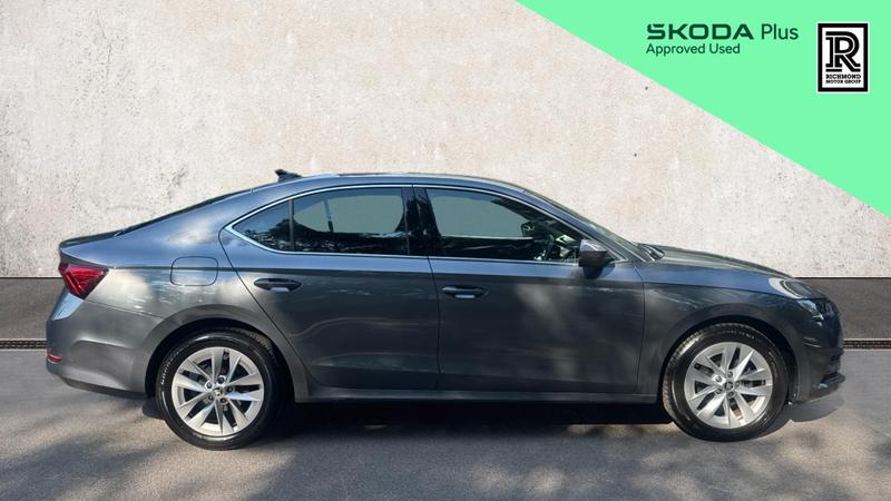 Skoda OCTAVIA Photo cohere-98add9bb41ee08980aeb5c049731bc026881ebf0.jpg