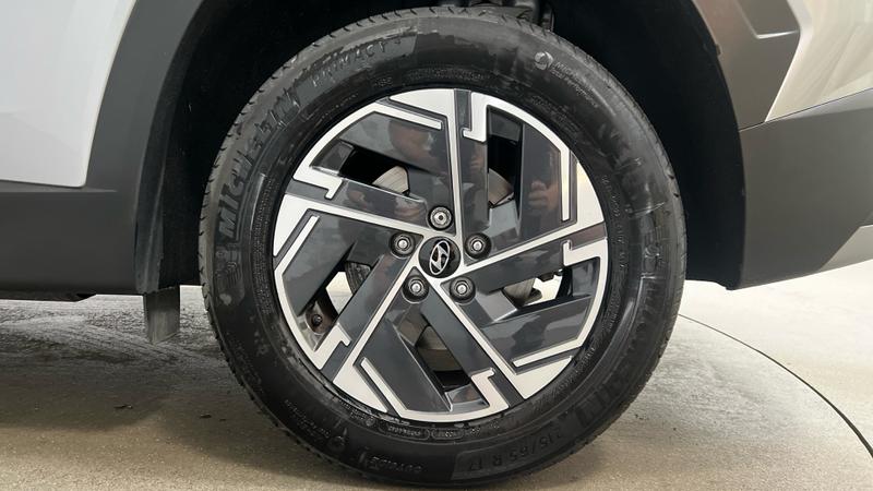 Hyundai TUCSON Photo cohere-98f181beffe938e0c53d688aea03ad26844470ae.jpg