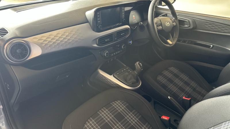 Hyundai i10 Photo cohere-9909e58626a0d208883d131750fc8718afb50b36.jpg
