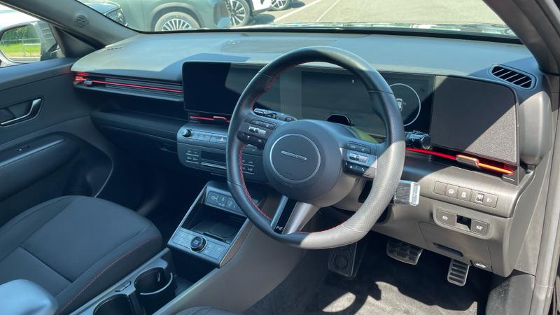 Hyundai KONA Photo cohere-994fbeb5e4de3443e1c93a046deb8c1a97aca757.jpg