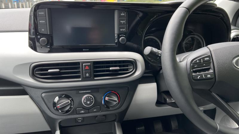 Hyundai i10 Photo cohere-9a1142f1d3ef610882f24046a3dd573256e6eeca.jpg