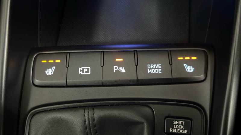Hyundai i20 Photo cohere-9a4d5627cac347521071796a527f9d0597f6e653.jpg