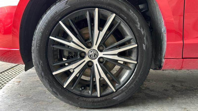 MG MG5 Photo cohere-9a6880f674ea0d154962753b64109effe23cb9c3.jpg