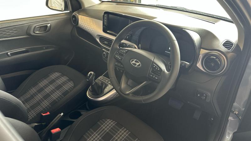 Hyundai i10 Photo cohere-9a7378f474c92bdb401ee72c2a9c7acbed7c53c1.jpg