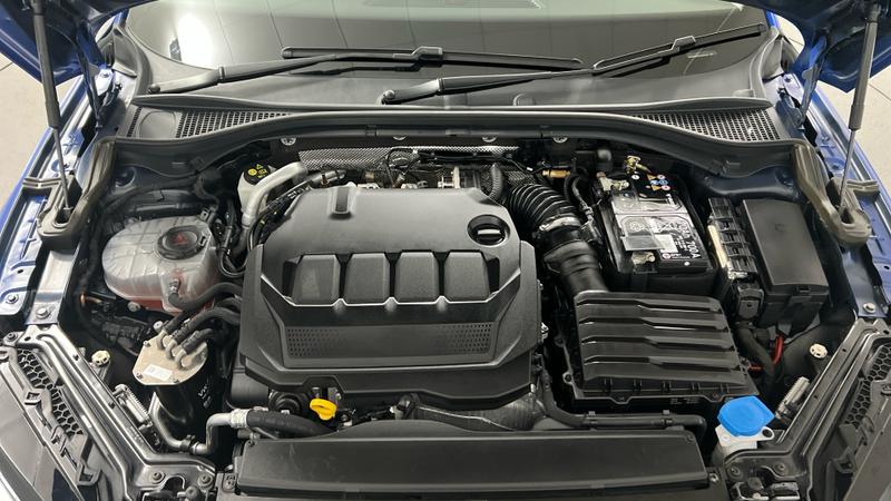 Skoda SUPERB Photo cohere-9a8a3407dc8e8bfa9e2f444ed333ed804641597a.jpg