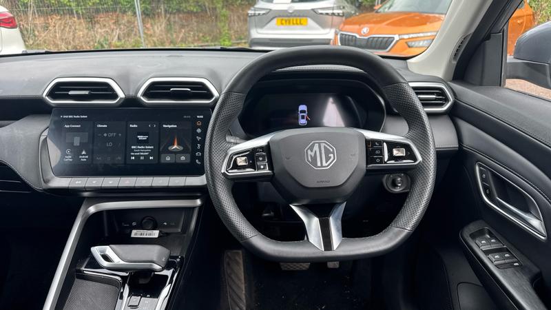 MG MG ZS Photo cohere-9a8cd1b95856e4526e99093b7555b763242230f0.jpg