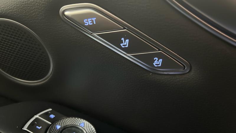 Genesis G80 Photo cohere-9ada265f8166c1fc2b8af365559effe7bd81dab6.jpg
