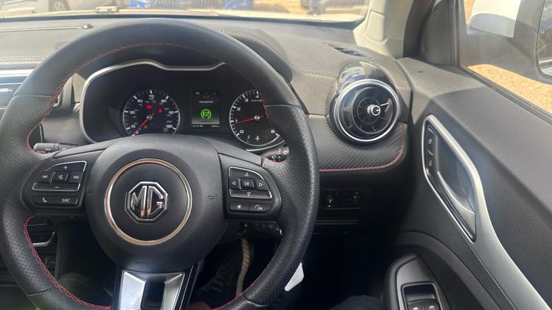 MG ZS Photo cohere-9afbd7bcf72528711576be40fa863cbd4ee2b193.jpg