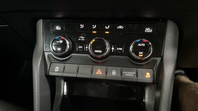 Skoda KAROQ Photo cohere-9afec2e700b93b77a729326f59bdaa273665f50c.jpg