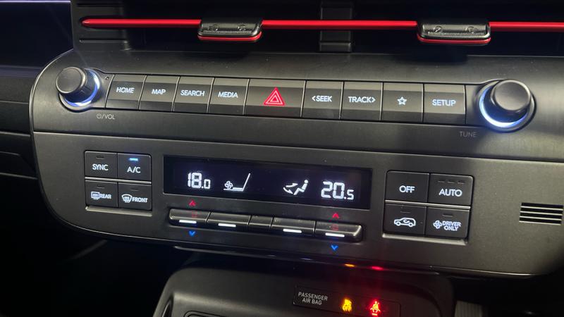 Hyundai KONA Photo cohere-9b19defa63cf9bed440340f05d50ace105769e13.jpg