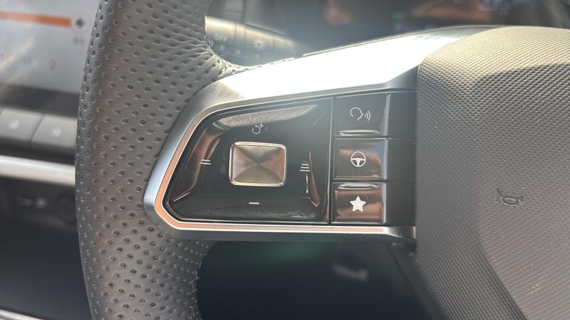 MG ZS Hybrid+ Photo cohere-9b5865879a13314db28d8b9e305582d1ccea6a62.jpg