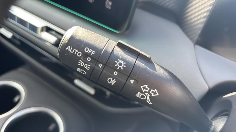 MG MGS5 EV Photo cohere-9cbf4cc55726ee727a6abfe5214e2b0d1647fa43.jpg