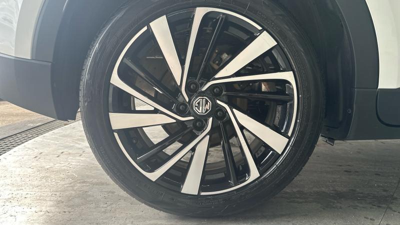 MG ZS Hybrid+ Photo cohere-9d8df9b8ec634c2ff6f72382ebf2ffb37b65e368.jpg