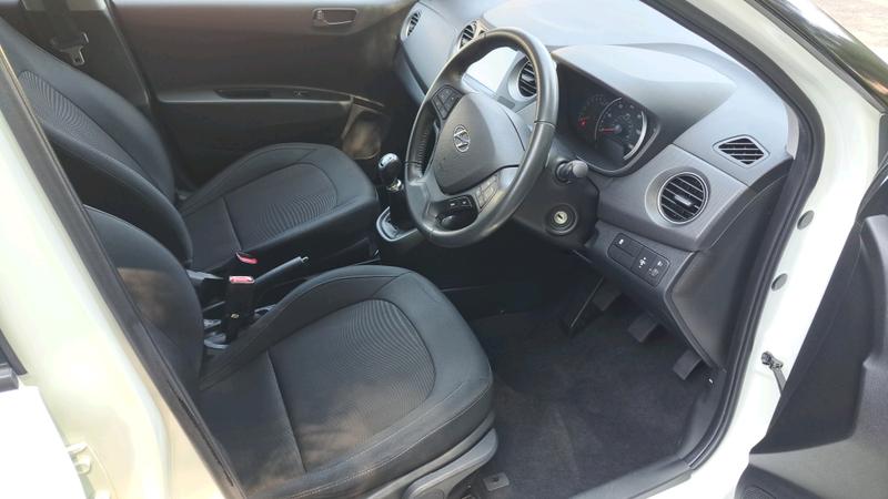 Hyundai i10 Photo cohere-9d9ced33626ec7bad2ada843dbd6fd98cf446acd.jpg