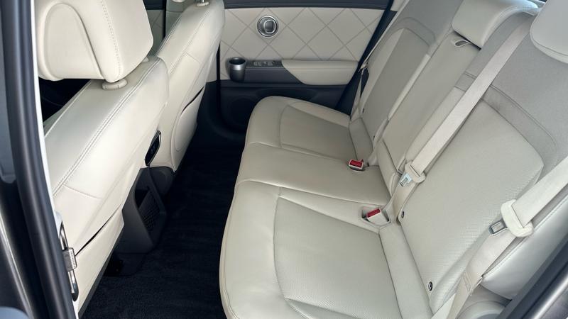 Genesis GV60 Photo cohere-9dab7521d9cb9cf1ffb12c482bd07f4525bf4706.jpg