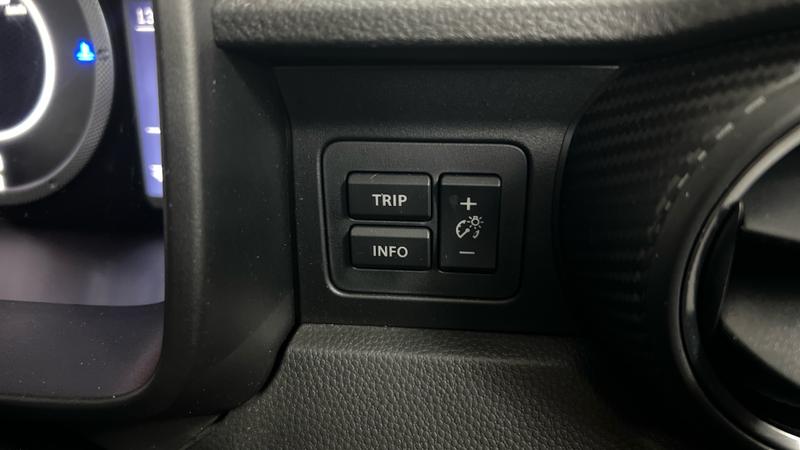 Suzuki IGNIS Photo cohere-9e9b0e9e406e2bb79f04dcf10491e830f513a40f.jpg