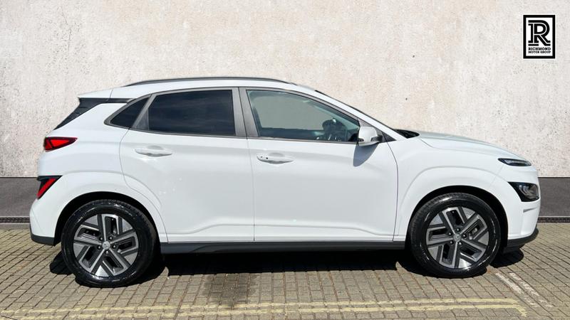 Hyundai KONA Photo cohere-9eb1c93ec3e28d80819749c2cf7fc0895a28b553.jpg