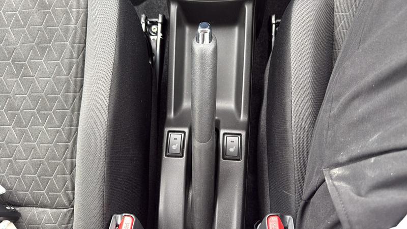 Suzuki SWIFT Photo cohere-9ee05a590c86576da6ae7d284f22b8350449bfa6.jpg