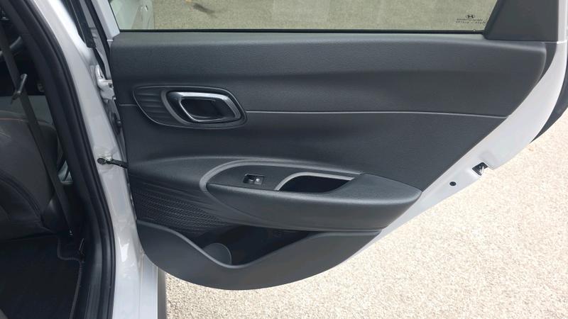 Hyundai i20 Photo cohere-9efd3b4c6c646d9c6a8e3affeef901e1e4c99abf.jpg