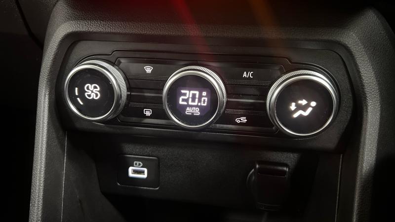 Dacia SANDERO STEPWAY Photo cohere-9f75decad57886d06512b9489103e8a697f05d78.jpg