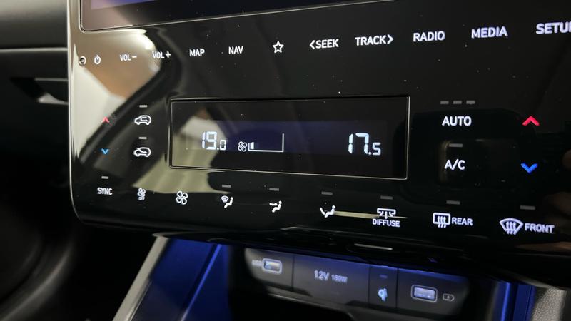 Hyundai TUCSON Photo cohere-9fa0141deacdecf14705ae4d129001acada8ee69.jpg