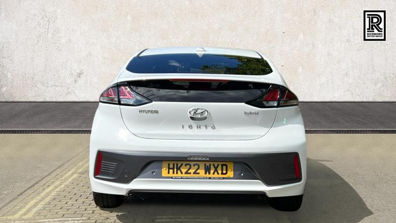 Hyundai IONIQ Photo cohere-9ff343a280c30307f9fb480fede19aef2bf88fd1.jpg