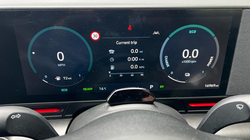 Hyundai KONA Photo cohere-a00e3758144d87d562bdcd34c70cb24b8b8dbd9a.jpg