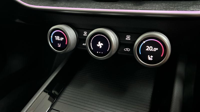Skoda SUPERB Photo cohere-a0a707dcd5a334dbc2792ff7b59ff1f9935e5e30.jpg