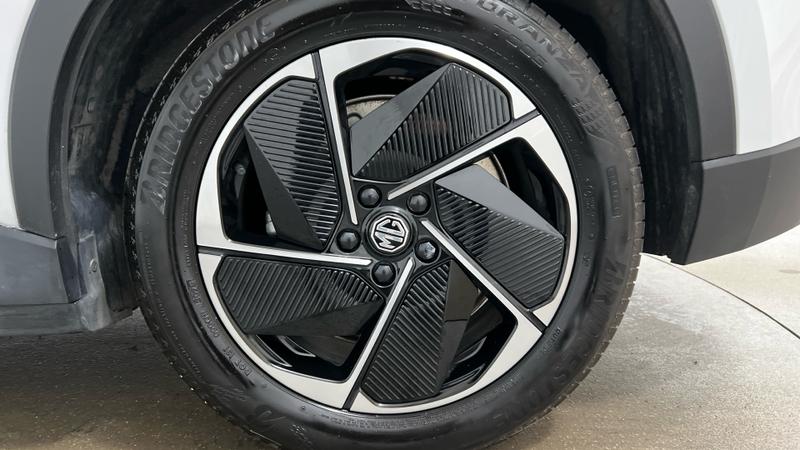 MG MGS5 EV Photo cohere-a1e68a26c49e608171916bb7ce46183374d360d9.jpg