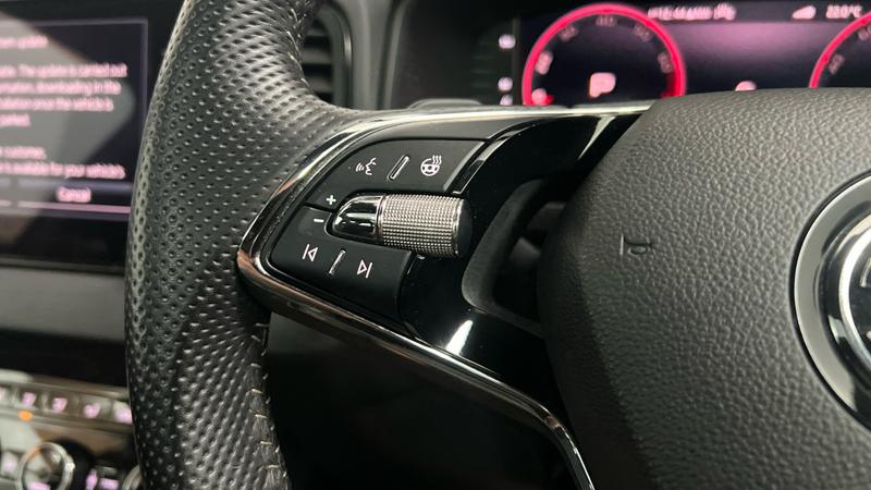 Skoda KAROQ Photo cohere-a21e0f1c3f1fe516f27cdc35ba0697cf133cd46b.jpg