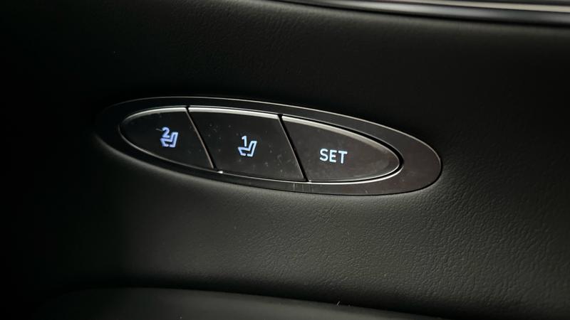 Genesis GV70 Photo cohere-a2738a38bec2b1a1bd1e75aae750b44232d79b90.jpg