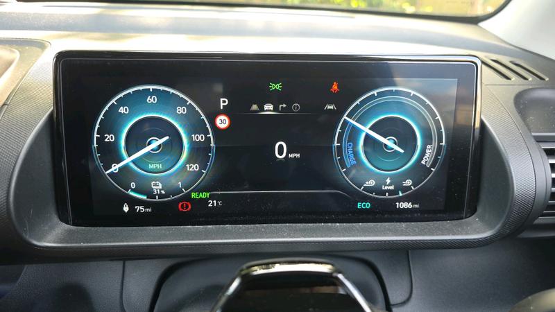 Hyundai INSTER Photo cohere-a283917db13db8cd0c992ab9b642dddf3b0177fc.jpg