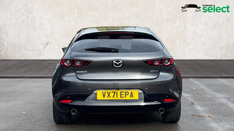 Mazda Mazda3 Photo cohere-a2a9d4df5d7eb46eb1f73b9b07bbb7c6fd66626f.jpg