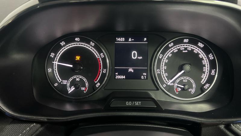 Skoda FABIA Photo cohere-a2d86d668fc9a227ab9ce662c6889e4f80a95ee9.jpg