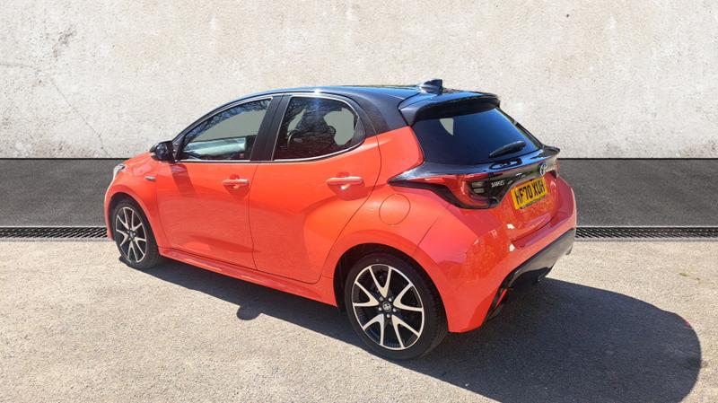 Toyota Yaris Photo cohere-a311bd4c605282513c3548ad61a85782e1d0034c.jpg