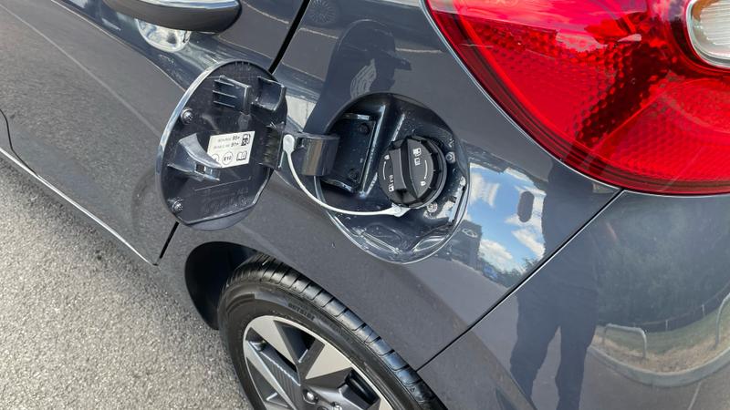 Hyundai i10 Photo cohere-a3b4167df2902e9cf9d6a7d8632d5413acb992a8.jpg