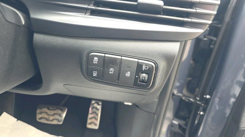 Hyundai BAYON Photo cohere-a3e99a9c3e62691769c5cd041a8b55d696636357.jpg
