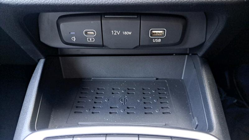 Hyundai i10 Photo cohere-a4188b18086d4719cc2826cbd1f7c02b304b403e.jpg