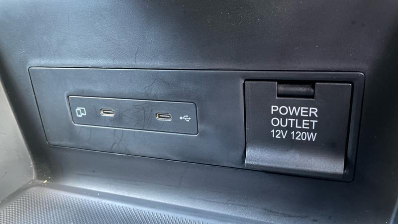 MG MGS9 PHEV Photo cohere-a4231e806d17a46c0136eb8aaae0a11b1cad900b.jpg