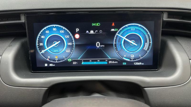Hyundai TUCSON Photo cohere-a43f3546c5af50bb611e47ffc15932fd6b12fb44.jpg