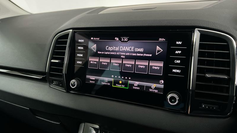 Skoda KAROQ Photo cohere-a74bd962e2b02b5ddd2c6cce455034d8a3f20d4a.jpg
