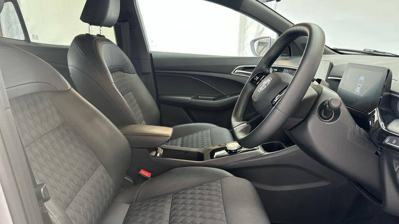 MG MG3 Hybrid+ Photo cohere-a83288973a9f4bf39a27964e11a2b0ad5f439712.jpg