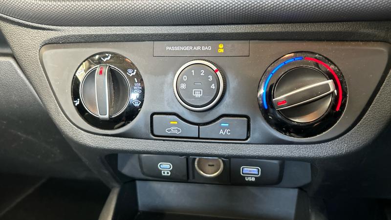 Hyundai i10 Photo cohere-a8d15d74a01410e890af2e4dc6b78700cb6415a6.jpg